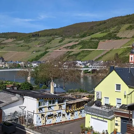 Ferienwohnung Menten Zell an der Mosel